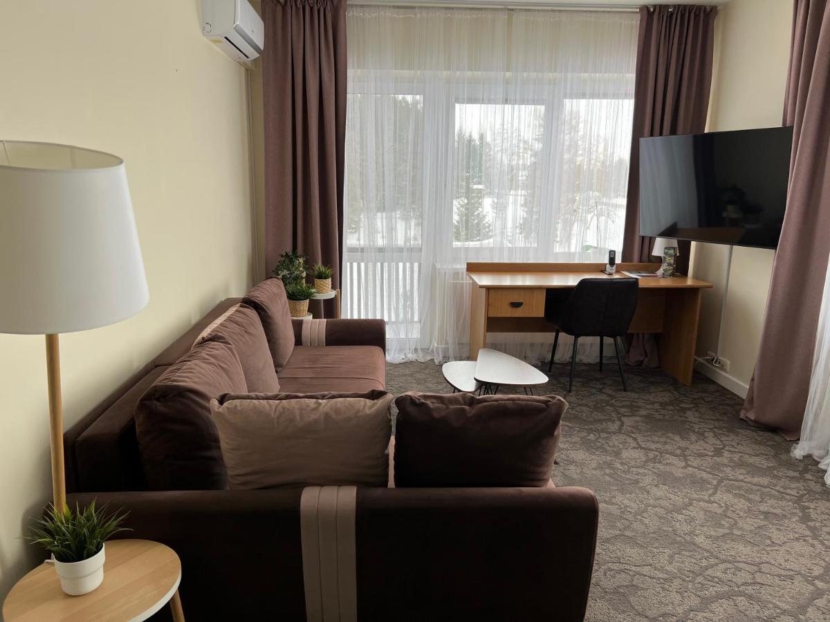 Butenas Hotel Tyla Biržai Exteriér fotografie