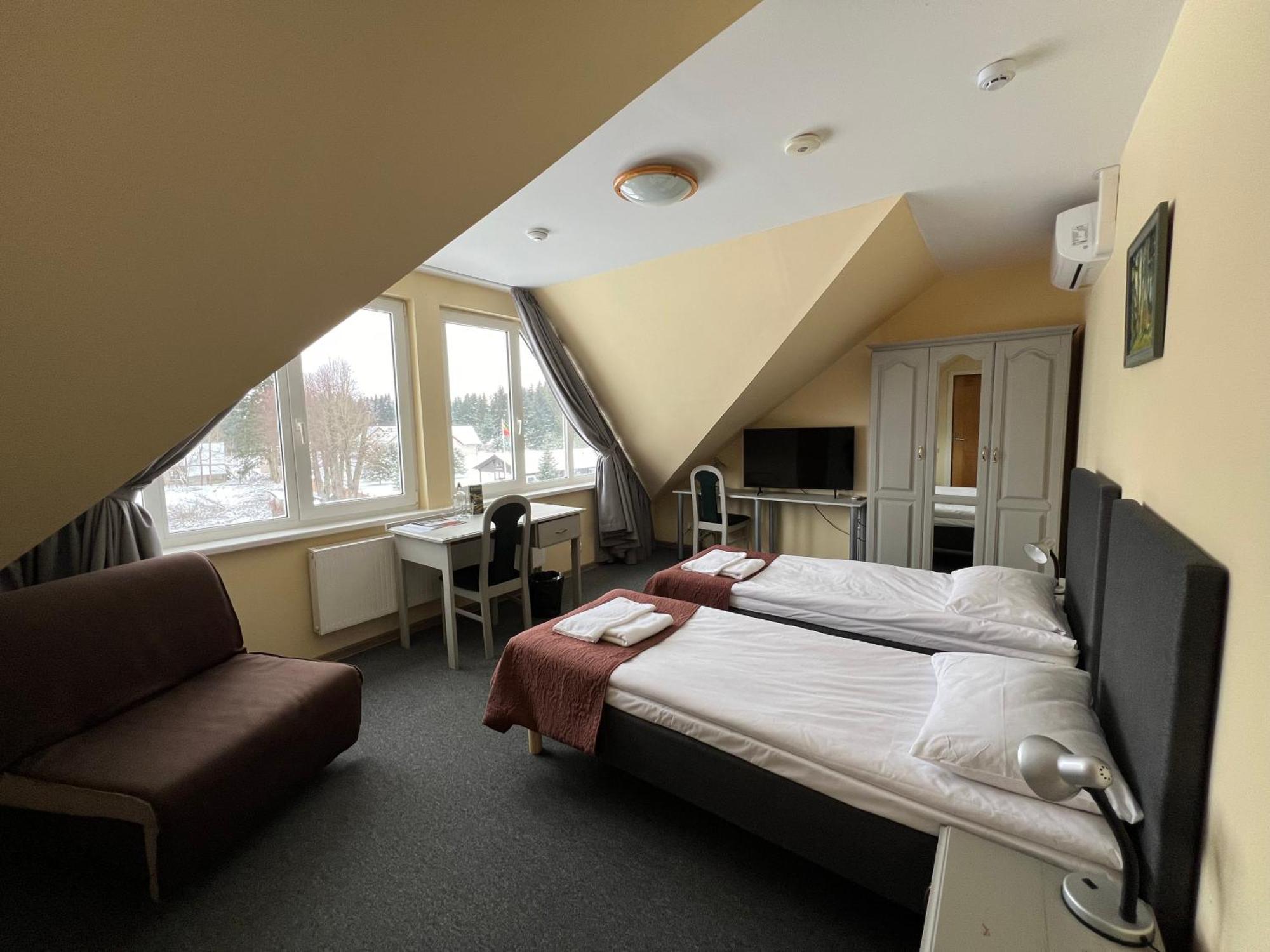 Butenas Hotel Tyla Biržai Exteriér fotografie